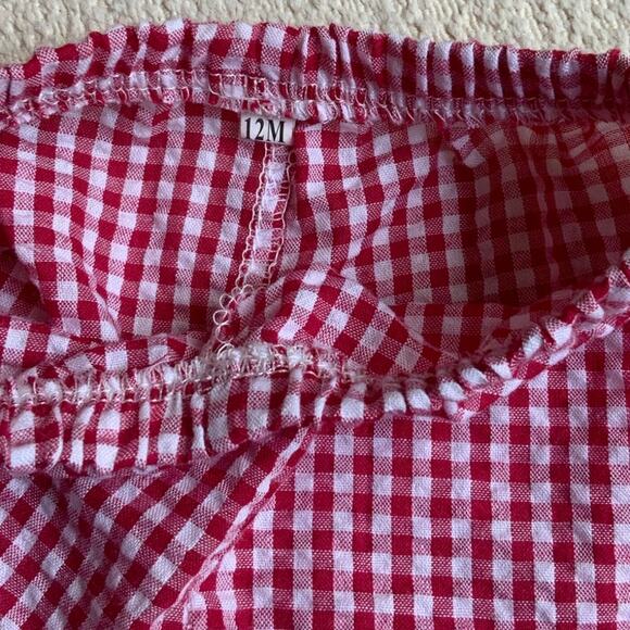 Baby Boys Red and white gingham seersucker shorts size 12mo - Picture 2 of 3